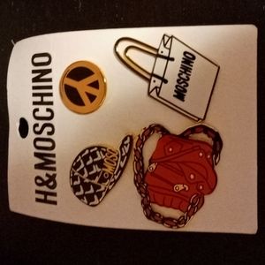 Pins and brooches h&moschino